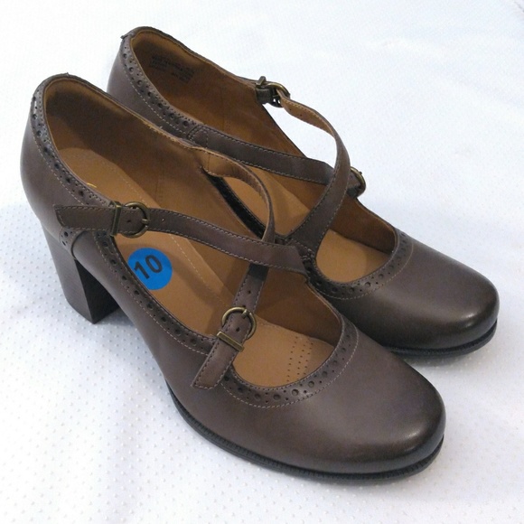 clarks artisan women's ciera dusk pumps